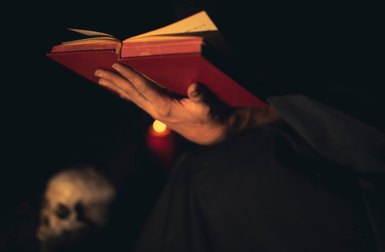 Quem Foi Aleister Crowley?